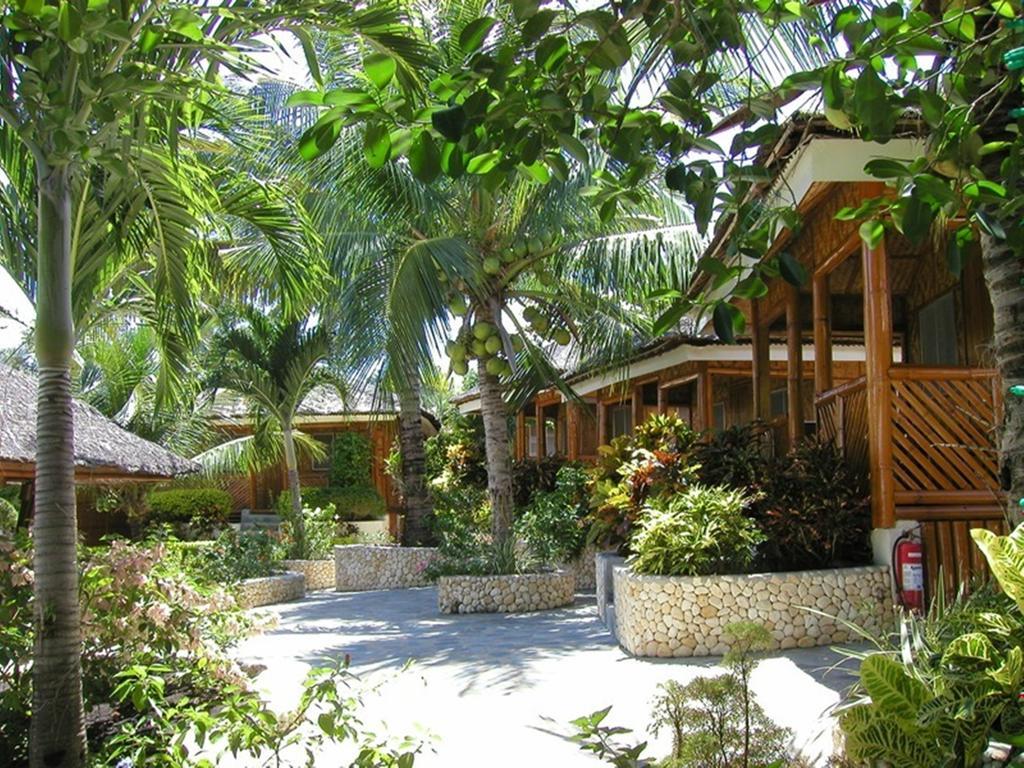 Magic Island Dive Resort Моалбоал Экстерьер фото