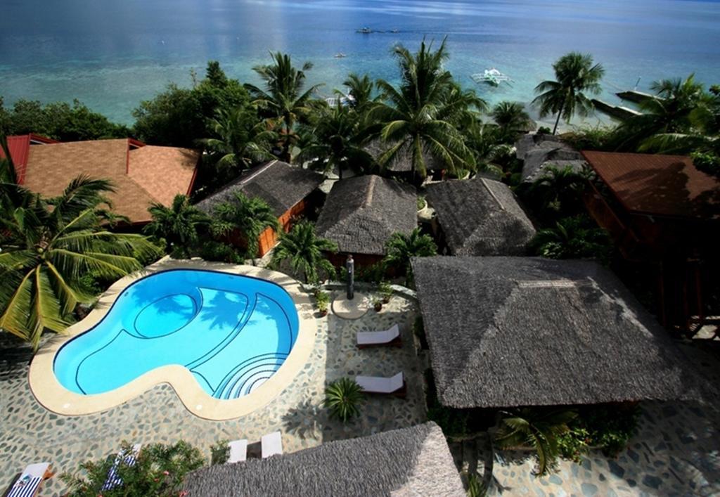 Magic Island Dive Resort Моалбоал Экстерьер фото