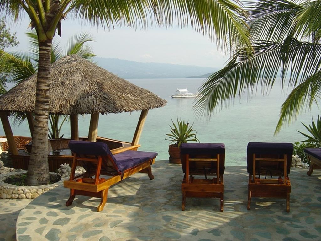 Magic Island Dive Resort Моалбоал Экстерьер фото