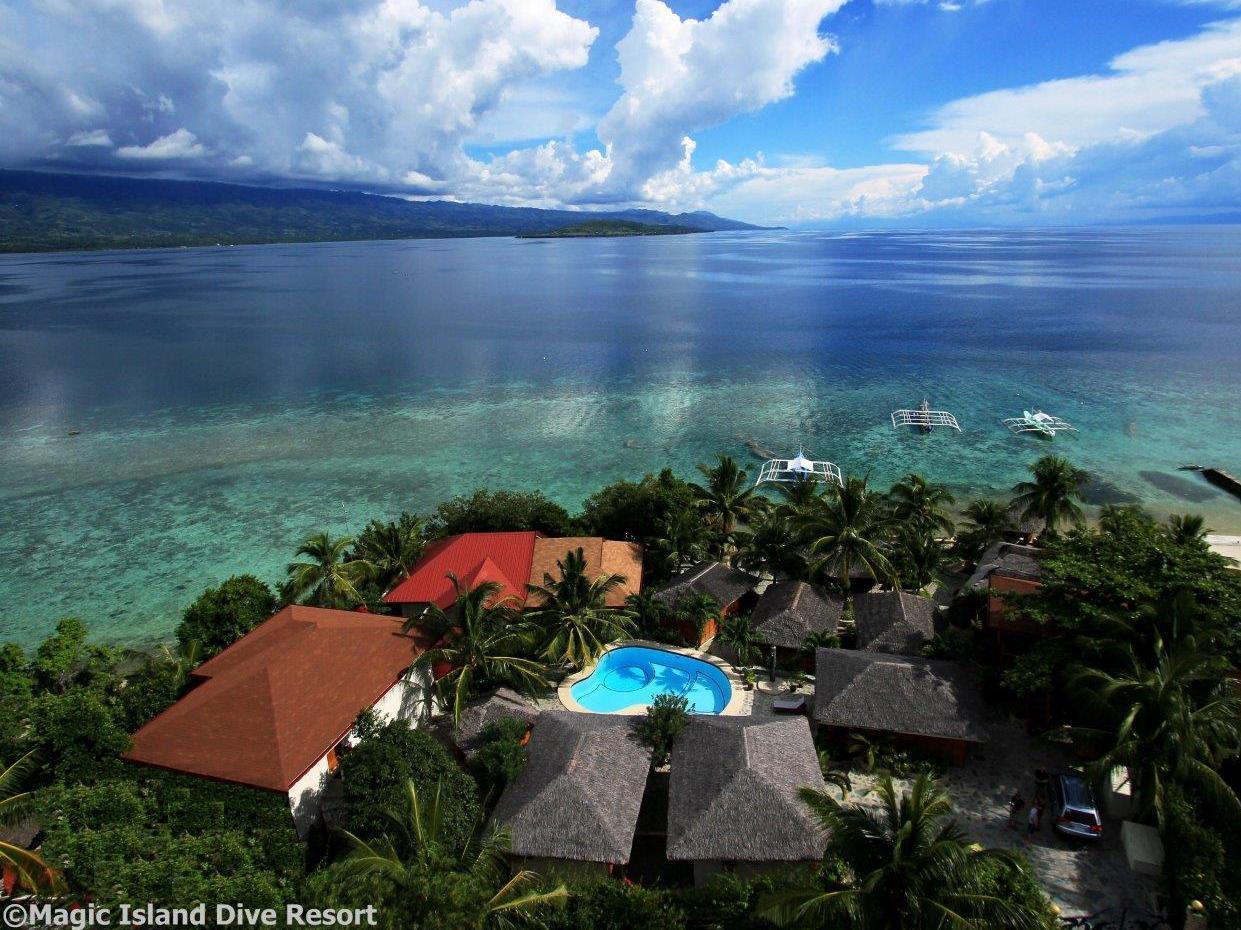 Magic Island Dive Resort Моалбоал Экстерьер фото